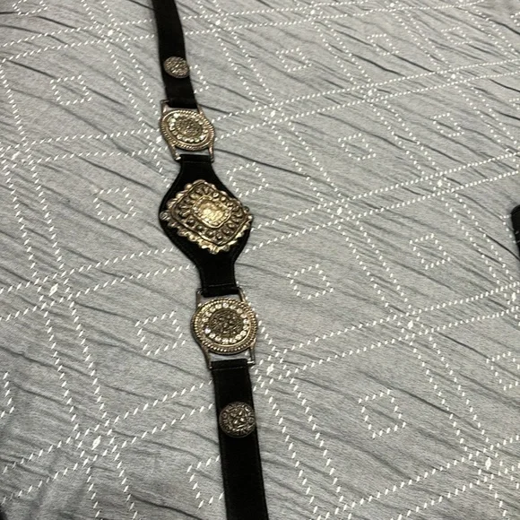 Cache | Accessories | Cache Leather And Diamond Stubbed  display picture 3